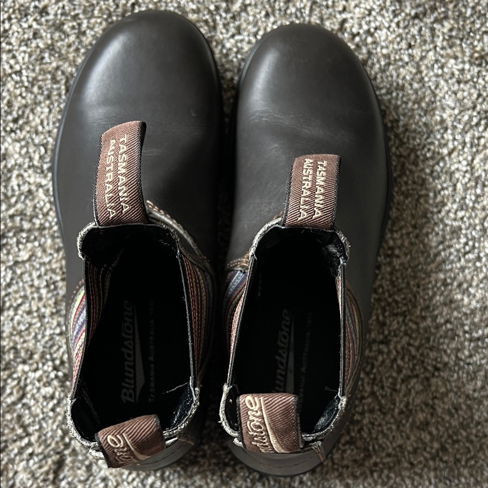 Blundstone Brown Ankle Boots with Multicolor Stripes - Picture 7 of 8